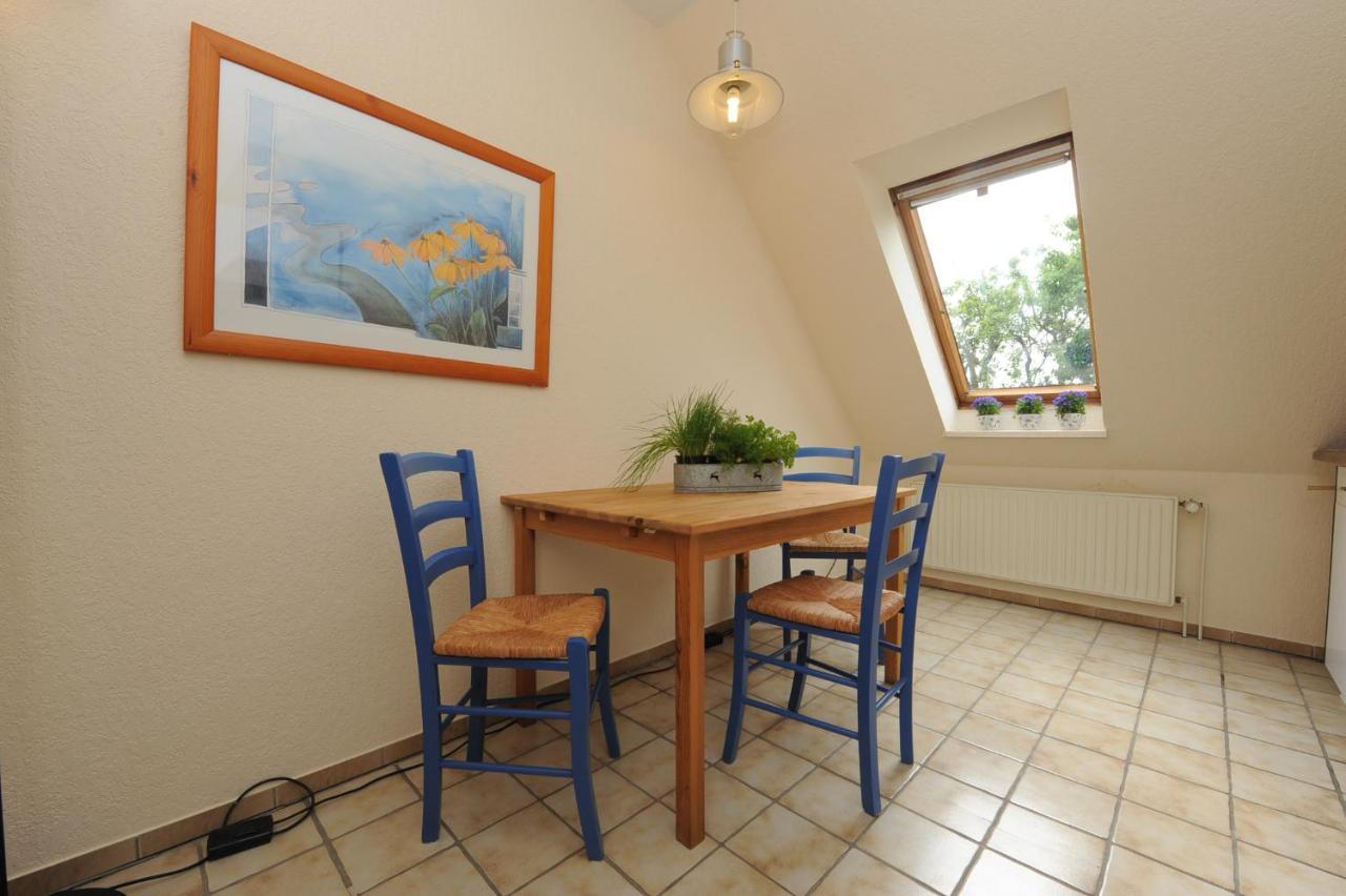 Ferienwohnungen Im Haus Am Watt Neuharlingersiel Ngoại thất bức ảnh